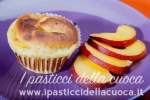 muffin-alle-pesche-fasullo-pure-lui