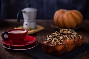 plum-cake-zucca-halloween-evidenza